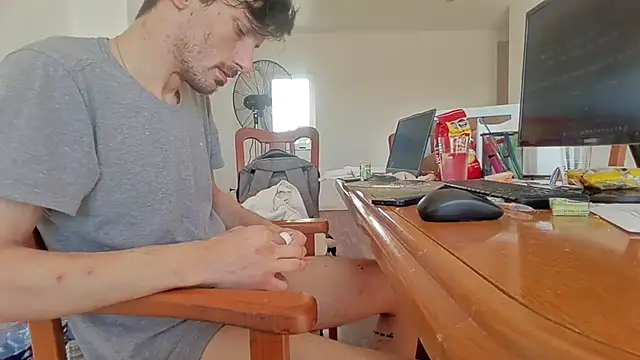 nicolaaaaas online show from March 2025 12:56:02 PM