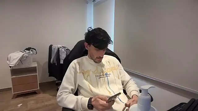 nicolaaaaas online show from September 2025 01:33:02 PM