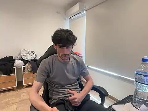 nicolaaaaas online show from October 2025 02:50:02 PM