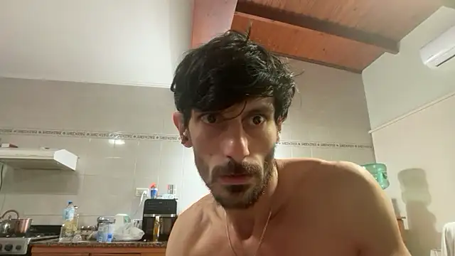 Snapshot of nicolaaaaas chatting on March 2026 09:06:02 AM nicolaaaaas online show from March 2026 09:06:02 AM