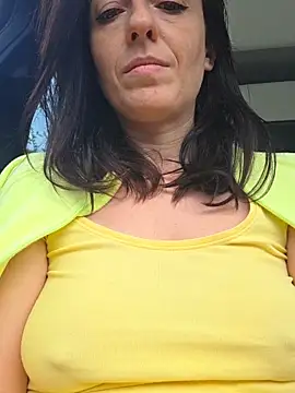 lovewildguy1 online show from October 2025 06:13:02 AM