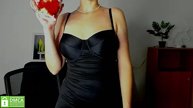 annakillianox online show from November 2025 06:23:01 AM