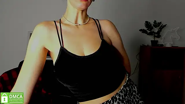 annakillianox online show from November 2025 06:30:02 AM