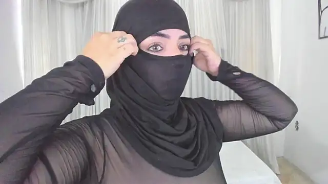 Uzra hayed online show from May 2026 03:09:01 PM