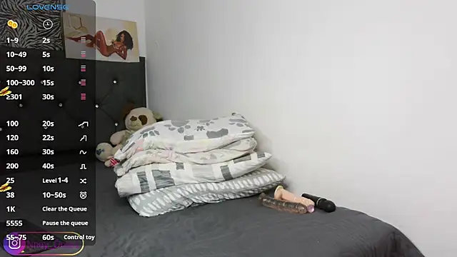 Snapshot of Nayah_Dussa1 chatting on January 2025 01:03:01 AM Nayah Dussa1 online show from January 2025 01:03:01 AM