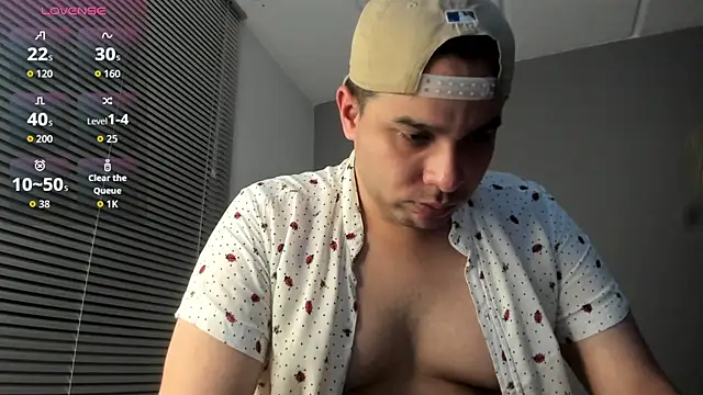 Latin boy surprisee online show from February 2026 01:24:02 AM