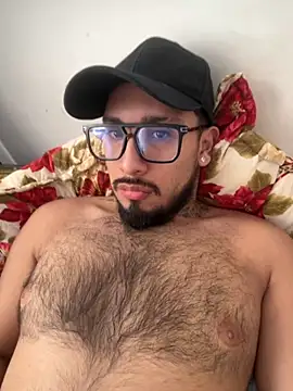 Snapshot of Tyson_BearX chatting on September 2025 08:14:01 PM Tyson BearX online show from September 2025 08:14:01 PM