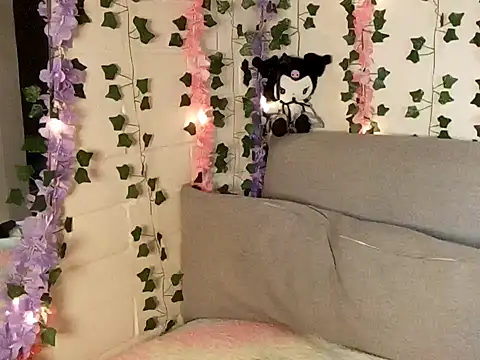 Snapshot of VictoireFeller chatting on January 2025 12:55:02 AM VictoireFeller online show from January 2025 12:55:02 AM