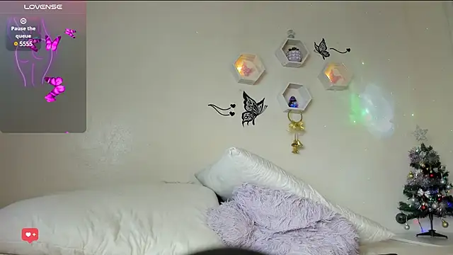 christal cutee online show from December 2024 05:34:01 AM