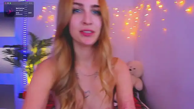 Kamila icee online show from January 2025 10:19:01 PM