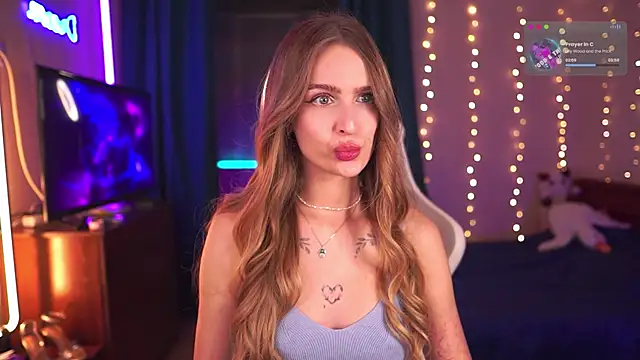 Kamila icee online show from November 2025 09:36:02 PM