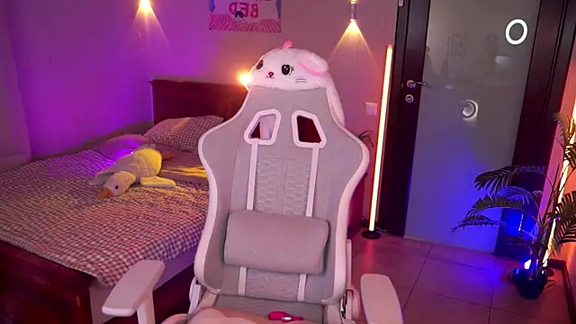 Kamila icee online show from March 2026 09:03:02 PM