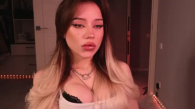 KellyBarton online show from May 2026 10:16:02 PM