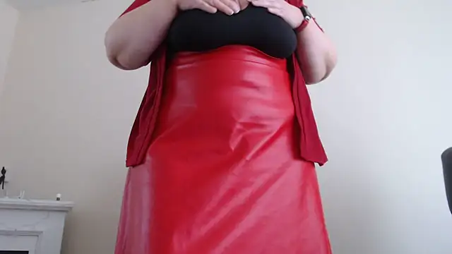 MilfGina online show from February 2025 12:49:01 PM