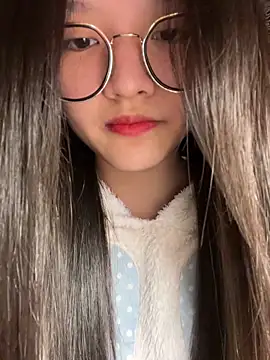 Krixxi22 online show from January 2026 02:43:02 PM