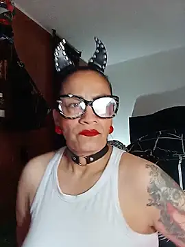 Taylor-hardcore online show from May 2026 02:42:01 AM