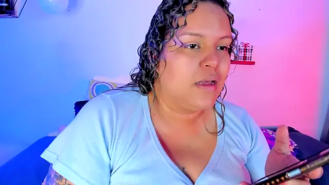 Snapshot of monicabbw_ chatting on January 2025 02:08:02 PM monicabbw online show from January 2025 02:08:02 PM