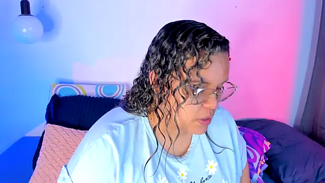 Snapshot of monicabbw_ chatting on January 2025 05:09:01 PM monicabbw online show from January 2025 05:09:01 PM