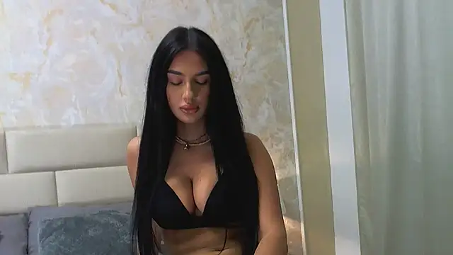 LuanaDess online show from March 2025 07:46:02 PM