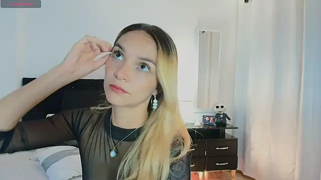 MeganLorensx online show from April 2026 08:42:01 PM