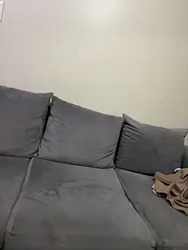 jaytee198610 online show from June 2026 05:37:01 PM