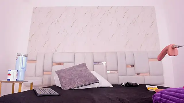 Daliana Beck online show from February 2026 12:26:01 PM