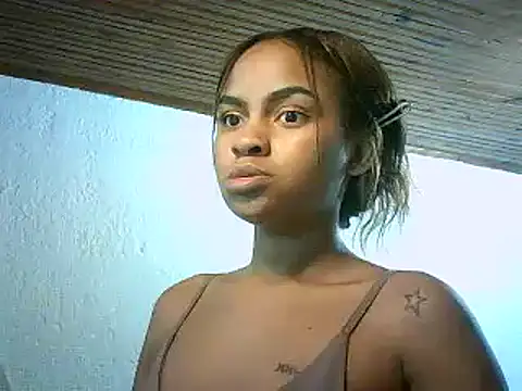 Snapshot of Bellabeltrann chatting on March 2025 01:08:02 PM Bellabeltrann online show from March 2025 01:08:02 PM