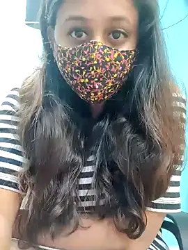 Snapshot of Natasha-143 chatting on February 2025 07:38:01 PM Natasha-143 online show from February 2025 07:38:01 PM