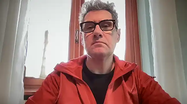 Snapshot of Britmi chatting on December 2024 09:35:01 AM Britmi online show from December 2024 09:35:01 AM