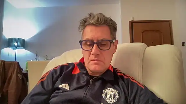 Snapshot of Britmi chatting on January 2026 06:00:02 PM Britmi online show from January 2026 06:00:02 PM