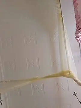 Snapshot of LOVELY-2BERRY chatting on February 2026 05:00:02 AM LOVELY-2BERRY online show from February 2026 05:00:02 AM