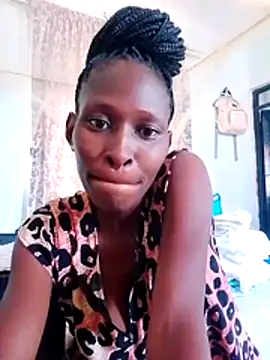 Snapshot of LOVELY-2BERRY chatting on February 2026 12:24:01 PM LOVELY-2BERRY online show from February 2026 12:24:01 PM