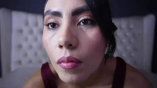 nichole bree  online show from October 2025 11:40:02 AM