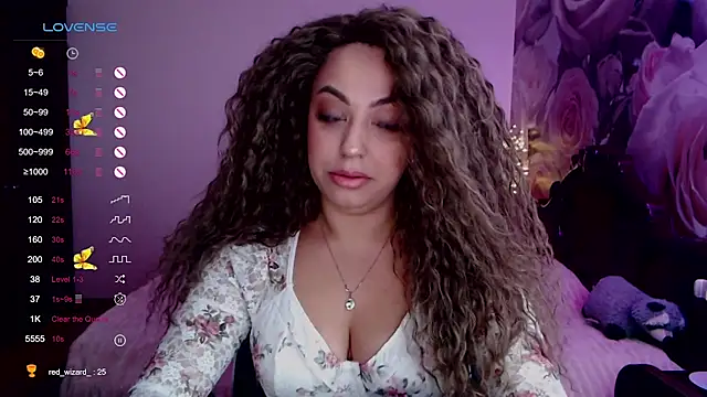 Snapshot of _Just_a_queen_3 chatting on December 2024 06:17:02 PM Just a queen 3 online show from December 2024 06:17:02 PM