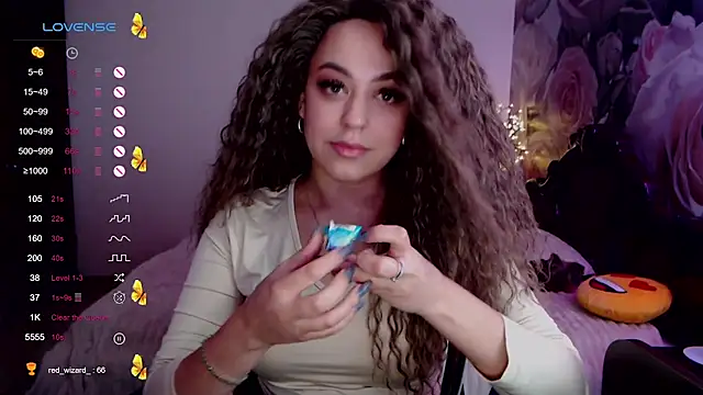 Snapshot of _Just_a_queen_3 chatting on December 2024 05:55:01 PM Just a queen 3 online show from December 2024 05:55:01 PM