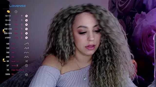 Snapshot of _Just_a_queen_3 chatting on March 2025 06:16:01 PM Just a queen 3 online show from March 2025 06:16:01 PM