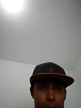 Demiansteven2 online show from September 2025 01:25:02 PM