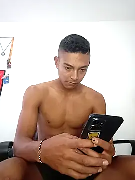 Demiansteven2 online show from October 2025 03:55:01 PM