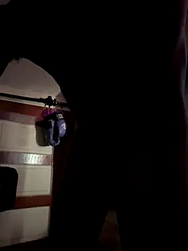 Snapshot of GersonGil1 chatting on October 2025 05:13:02 PM GersonGil1 online show from October 2025 05:13:02 PM