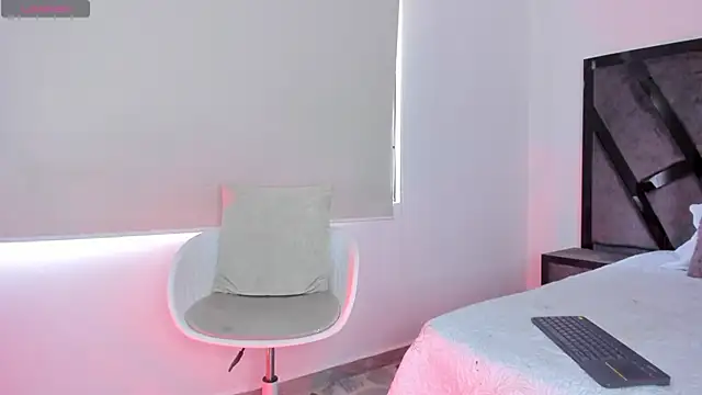 CandyMeyerss  online show from January 2025 09:37:01 PM