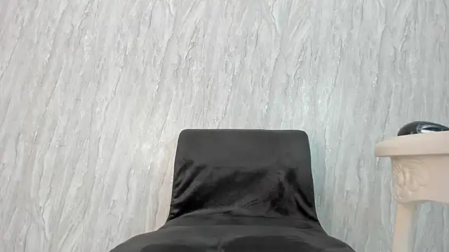 Snapshot of Sweet_Ashley_v chatting on February 2025 08:06:02 AM Sweet Ashley v online show from February 2025 08:06:02 AM