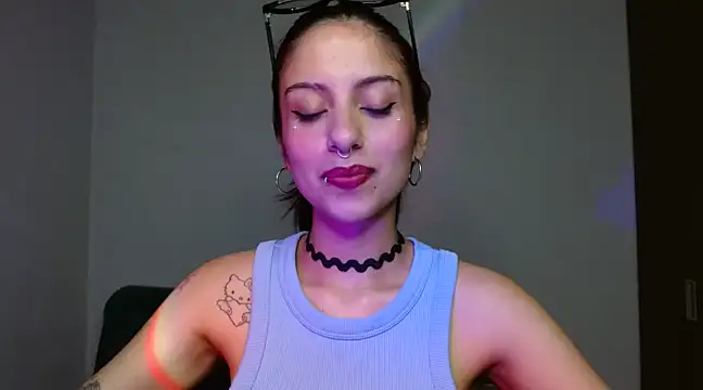 Ary Pieerce online show from December 2024 11:47:02 PM