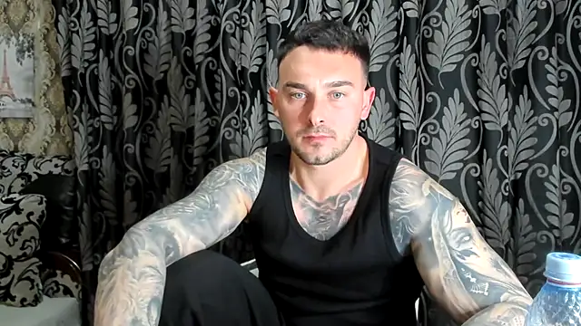 Snapshot of Jonmusclemaster chatting on March 2026 08:52:01 PM Jonmusclemaster online show from March 2026 08:52:01 PM