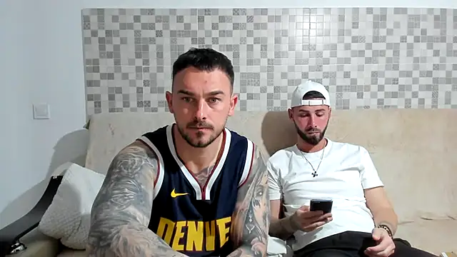 Snapshot of Jonmusclemaster chatting on April 2026 07:44:02 PM Jonmusclemaster online show from April 2026 07:44:02 PM