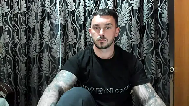Snapshot of Jonmusclemaster chatting on April 2026 08:48:01 PM Jonmusclemaster online show from April 2026 08:48:01 PM