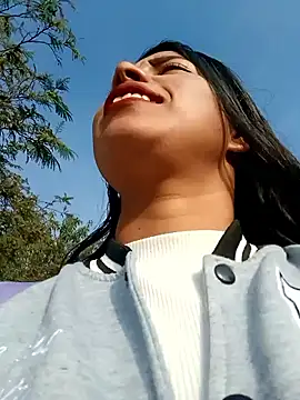  andrea30 online show from February 2025 12:33:02 PM