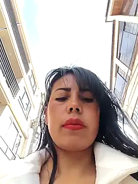  andrea30 online show from April 2026 01:05:02 PM