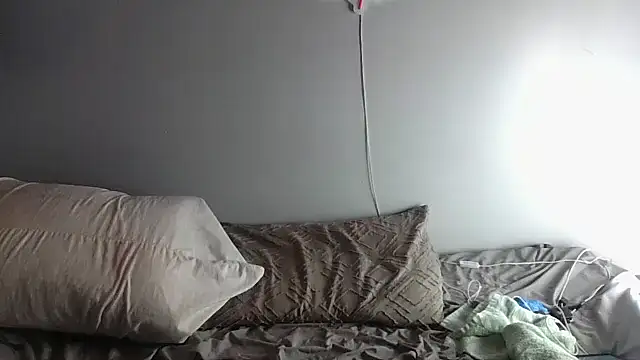 deepinnnnn online show from March 2025 03:48:01 AM