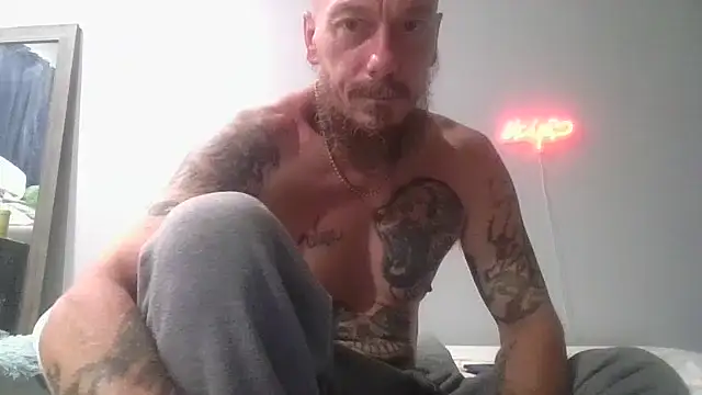 deepinnnnn online show from September 2025 08:42:02 AM