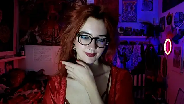 Snapshot of TatianaRomanov chatting on May 2026 07:41:02 PM TatianaRomanov online show from May 2026 07:41:02 PM